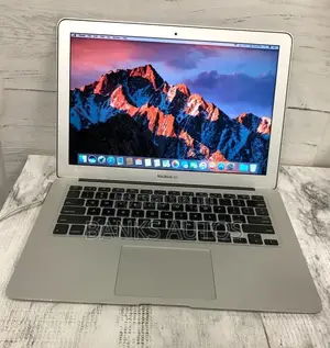 Laptop Apple MacBook Air 8GB Intel Core i7 SSD 128GB