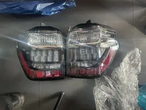 Toyota 4runner 2014-2020 Taillight Pair