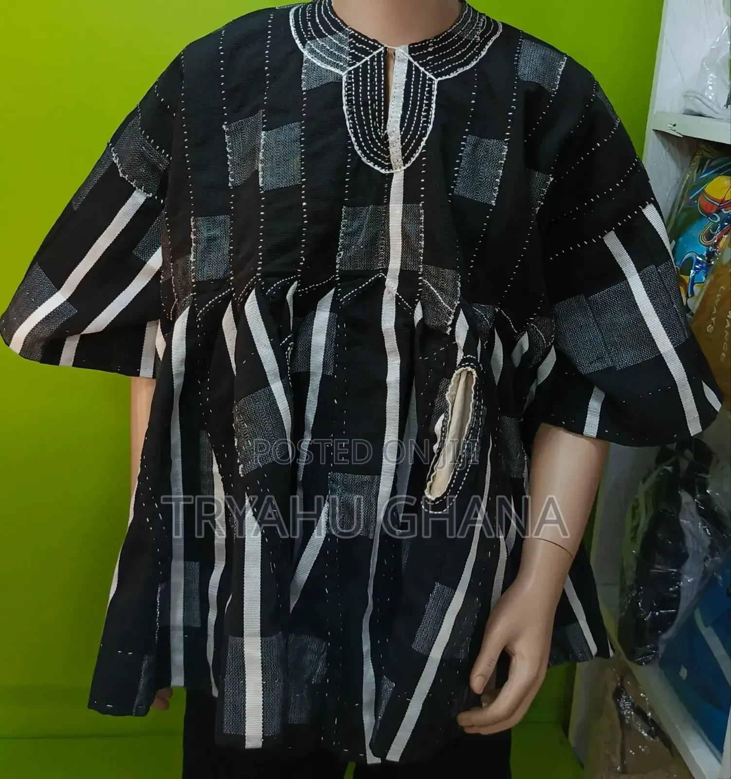 Grab Your Premium Handwoven Smock Now at Tryahu