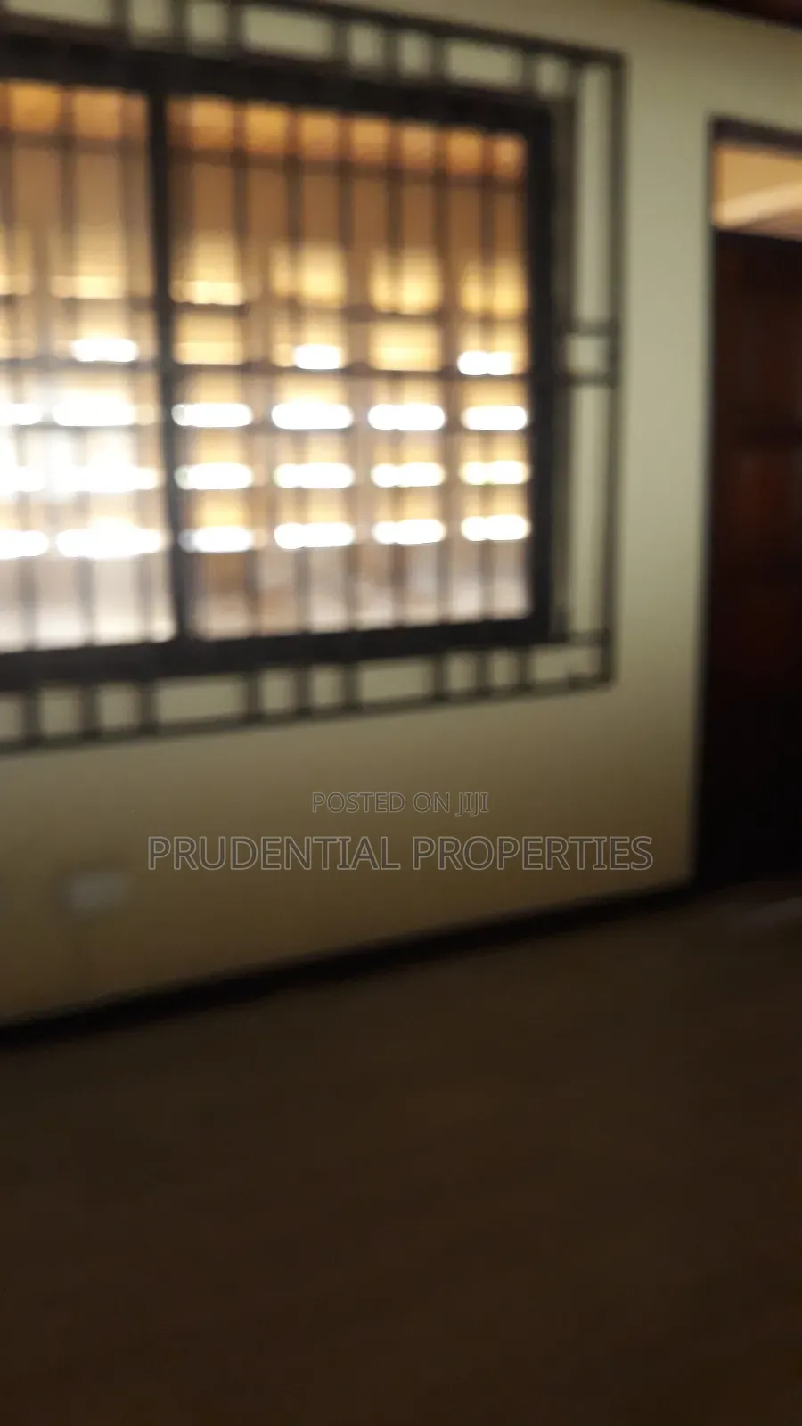 6 Room Office Space for Rent at Lapaz