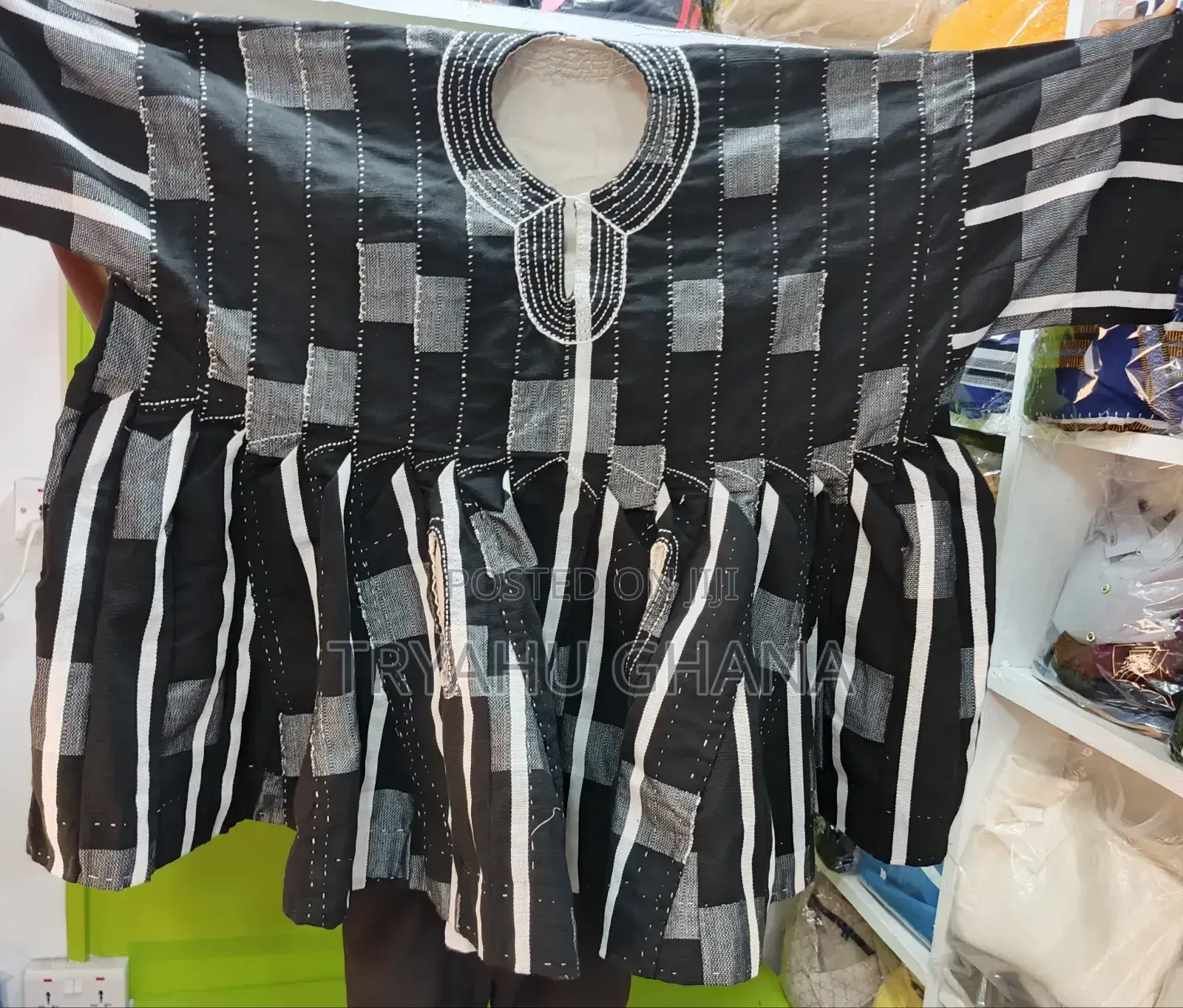 Modern Comfort - Handwoven Smocks in Stock at Tryahu