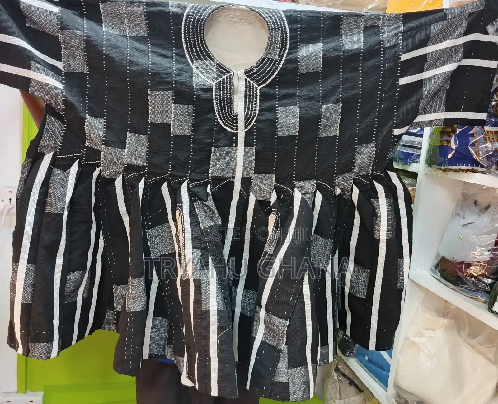 Modern Comfort - Handwoven Smocks in Stock at Tryahu