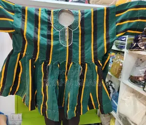 Shop High-Quality Cotton Smocks Now at Tryahu