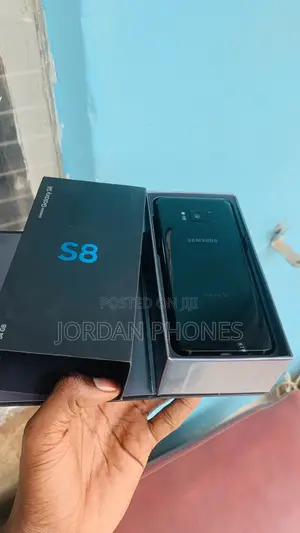 New Samsung Galaxy S8 64 GB Black