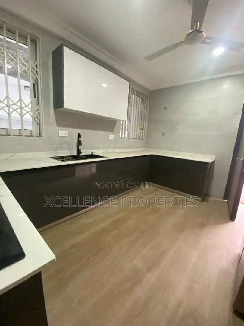 4bdrm Duplex in Xcellence Properties, Adjiriganor for rent
