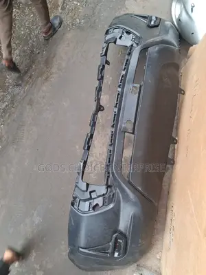 Front Bumper Hilux 2020