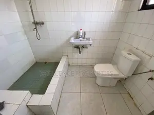 3bdrm House in Xcellence Properties, Nungua for sale
