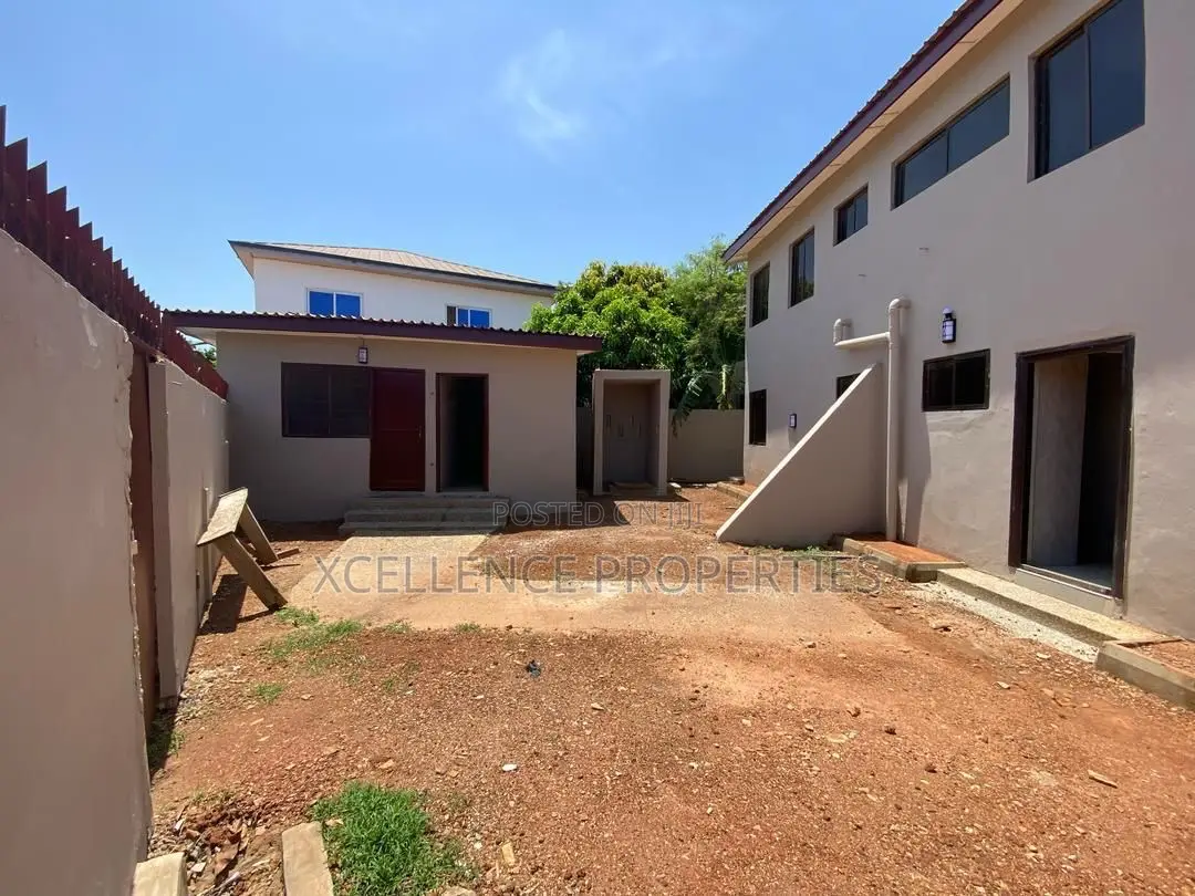 3bdrm House in Xcellence Properties, Nungua for sale