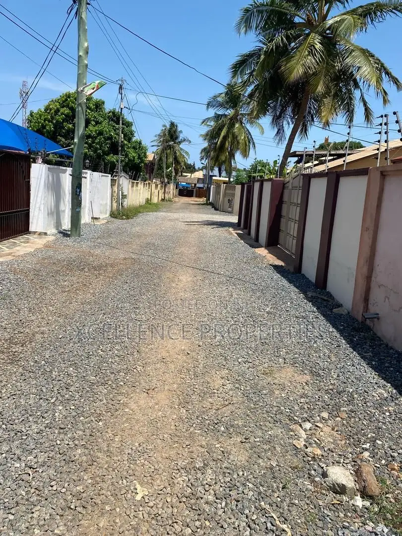 3bdrm House in Xcellence Properties, Nungua for sale