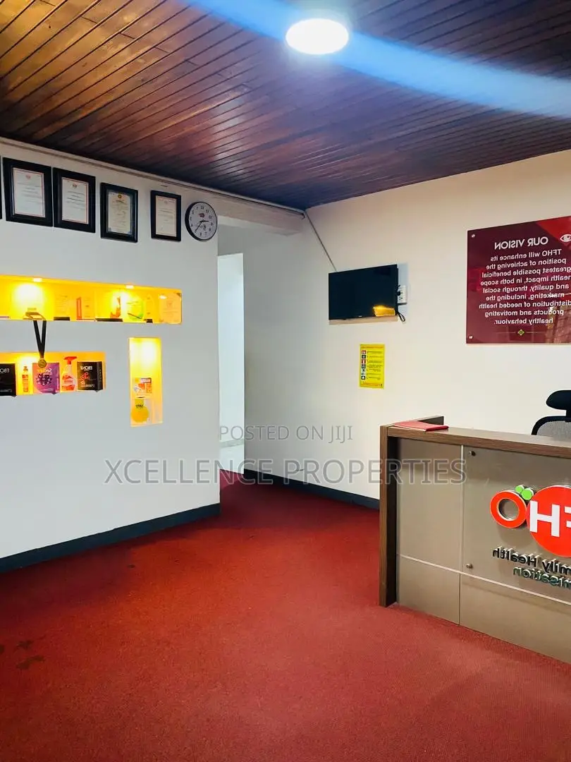 16 Bedrooms Office Space for Rent at Dzorwulu
