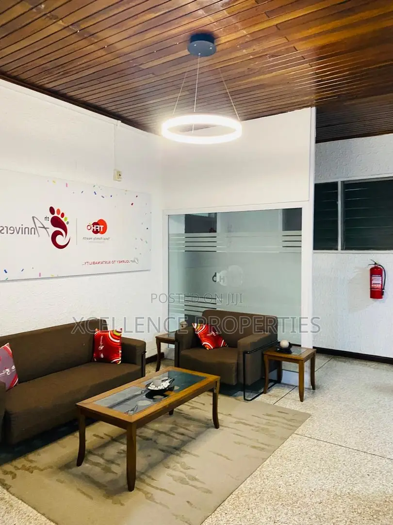 16 Bedrooms Office Space for Rent at Dzorwulu