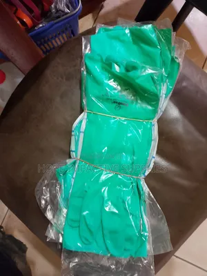 Chemical Nitrile Gloves.