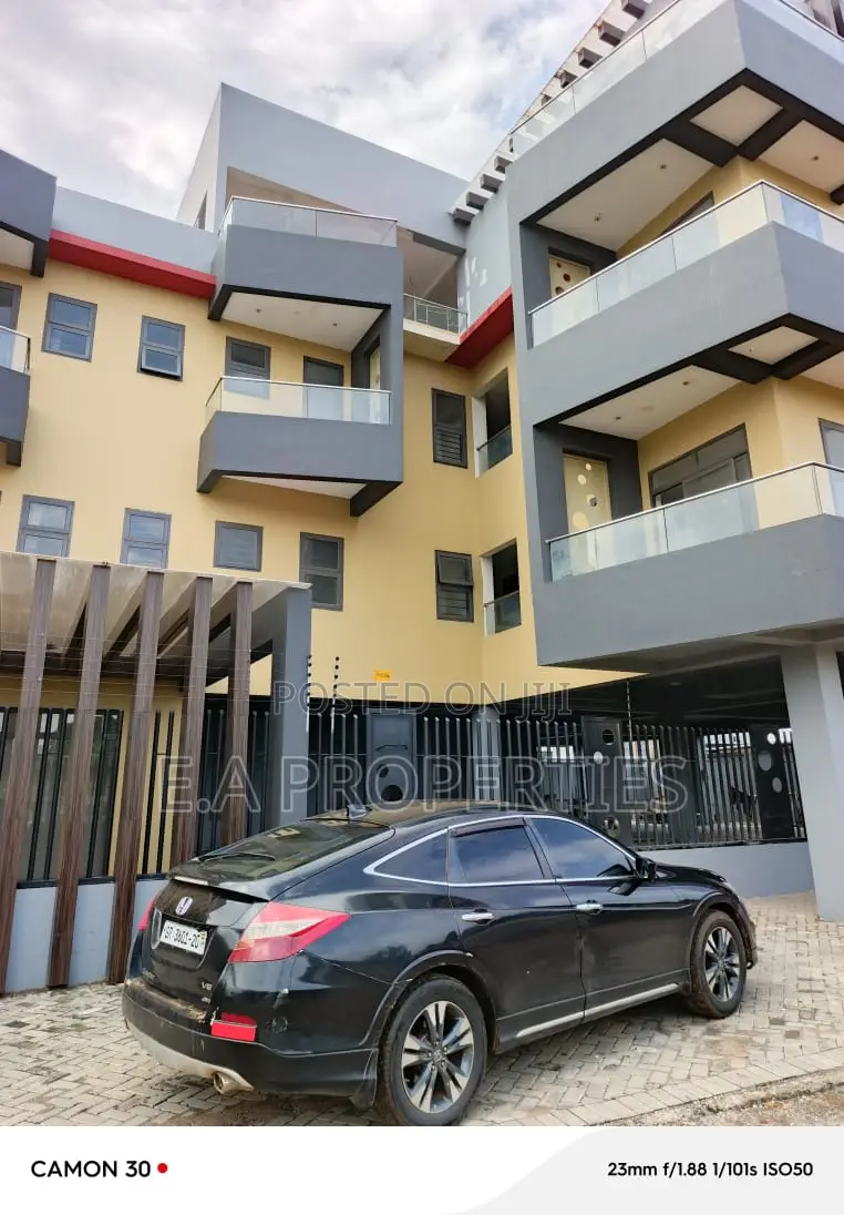 20bdrm Apartment in E A Properties, Boundary Road Area for rent