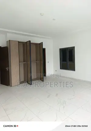 7bdrm House in E A Properties, Bawaleshie for rent