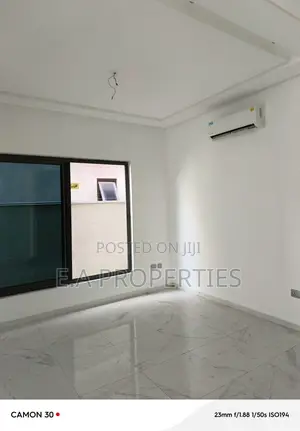 7bdrm House in E A Properties, Bawaleshie for rent
