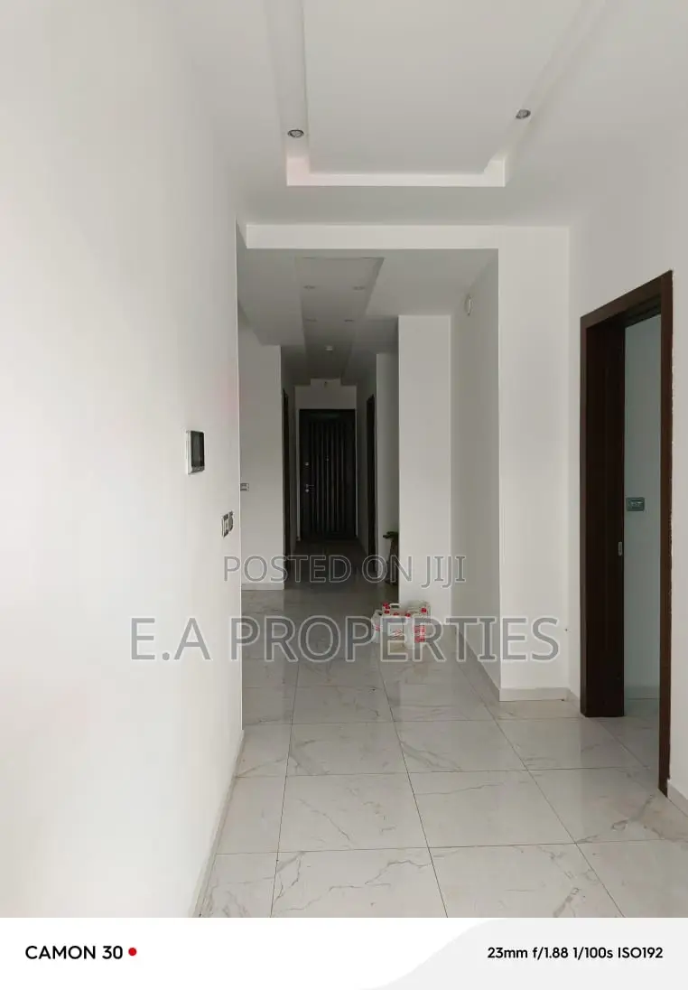 7bdrm House in E A Properties, Bawaleshie for rent