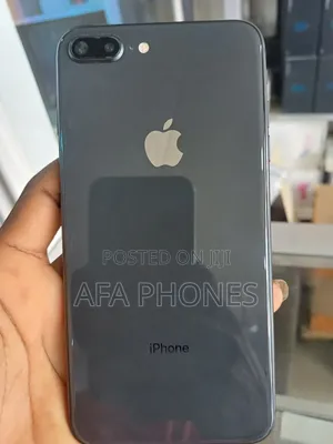 Apple iPhone 8 Plus 64 GB Black