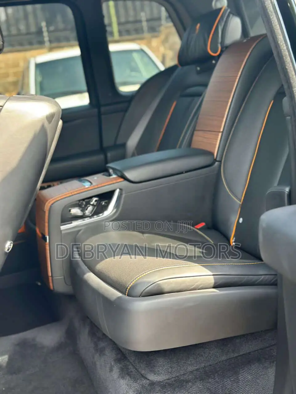 Rolls-Royce Cullinan Base 2020 Black