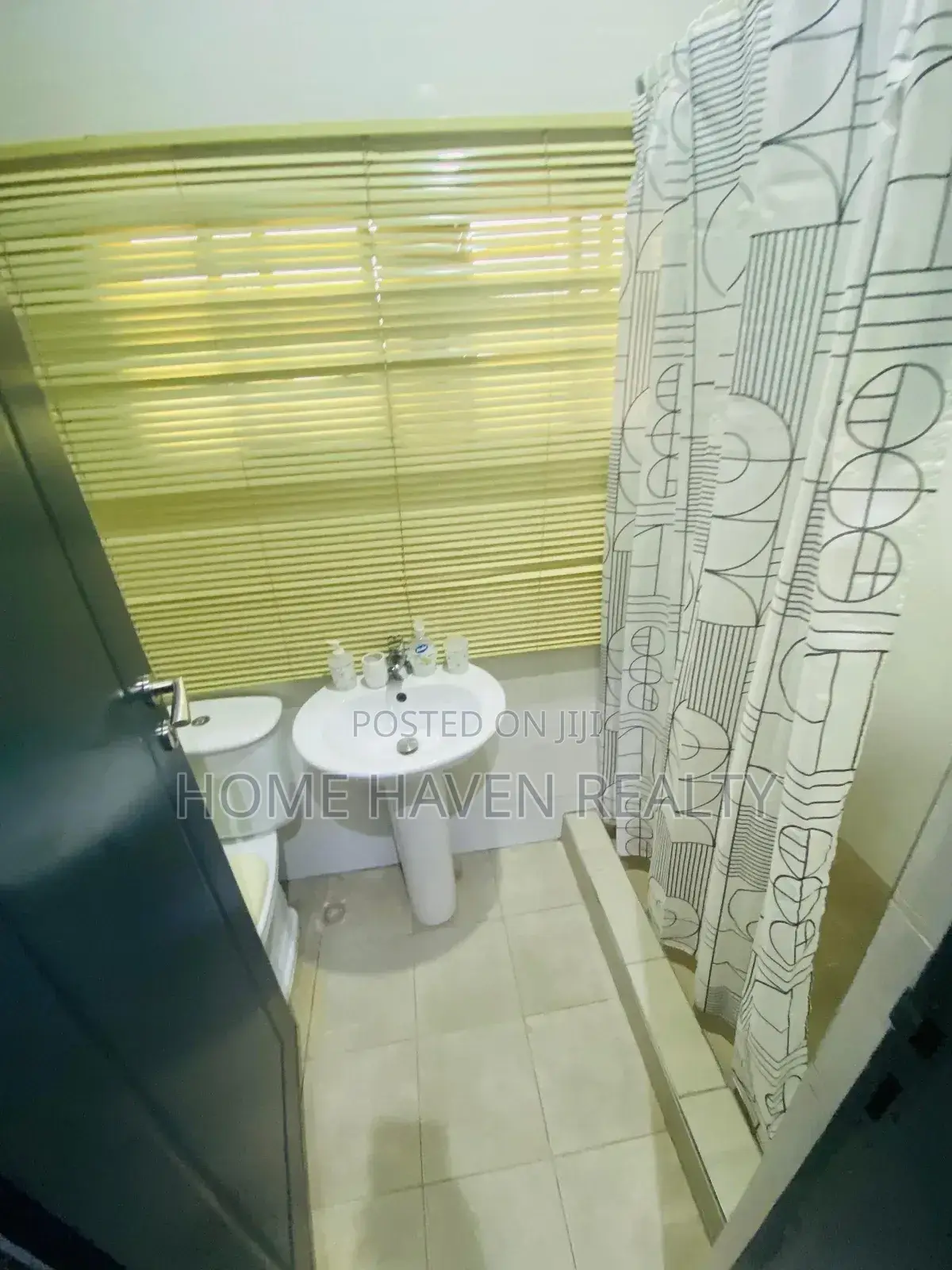 Furnished 1bdrm Apartment in Golf Hills, Achimota for rent