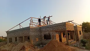 Carpenter Available in Ghana
