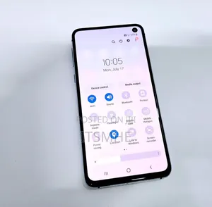 New Samsung Galaxy S10e 128 GB Blue