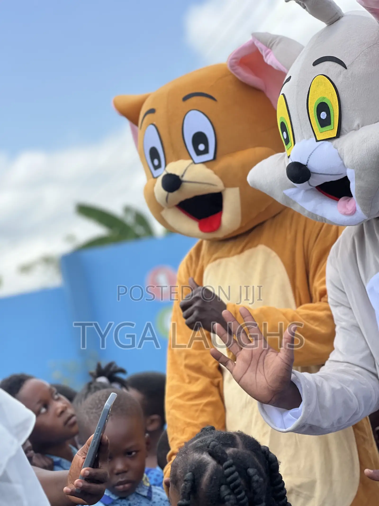 Mascots , Micky Mouse, Teddy Bear , Tom And Jerry , Bunny