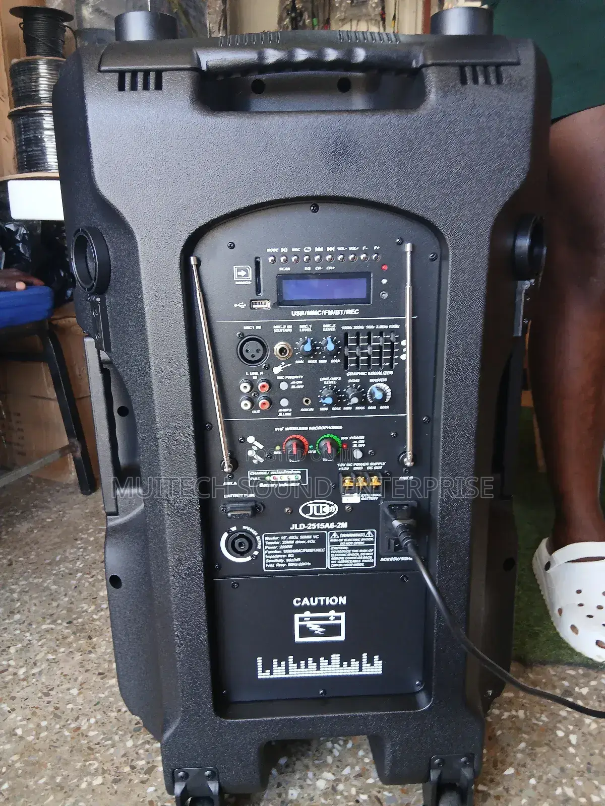 JLD Rechargeable Speaker '15' Inches