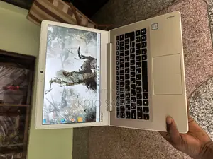 Photo - Laptop Lenovo IdeaPad 500S 8GB Intel Core i5 SSD 256GB