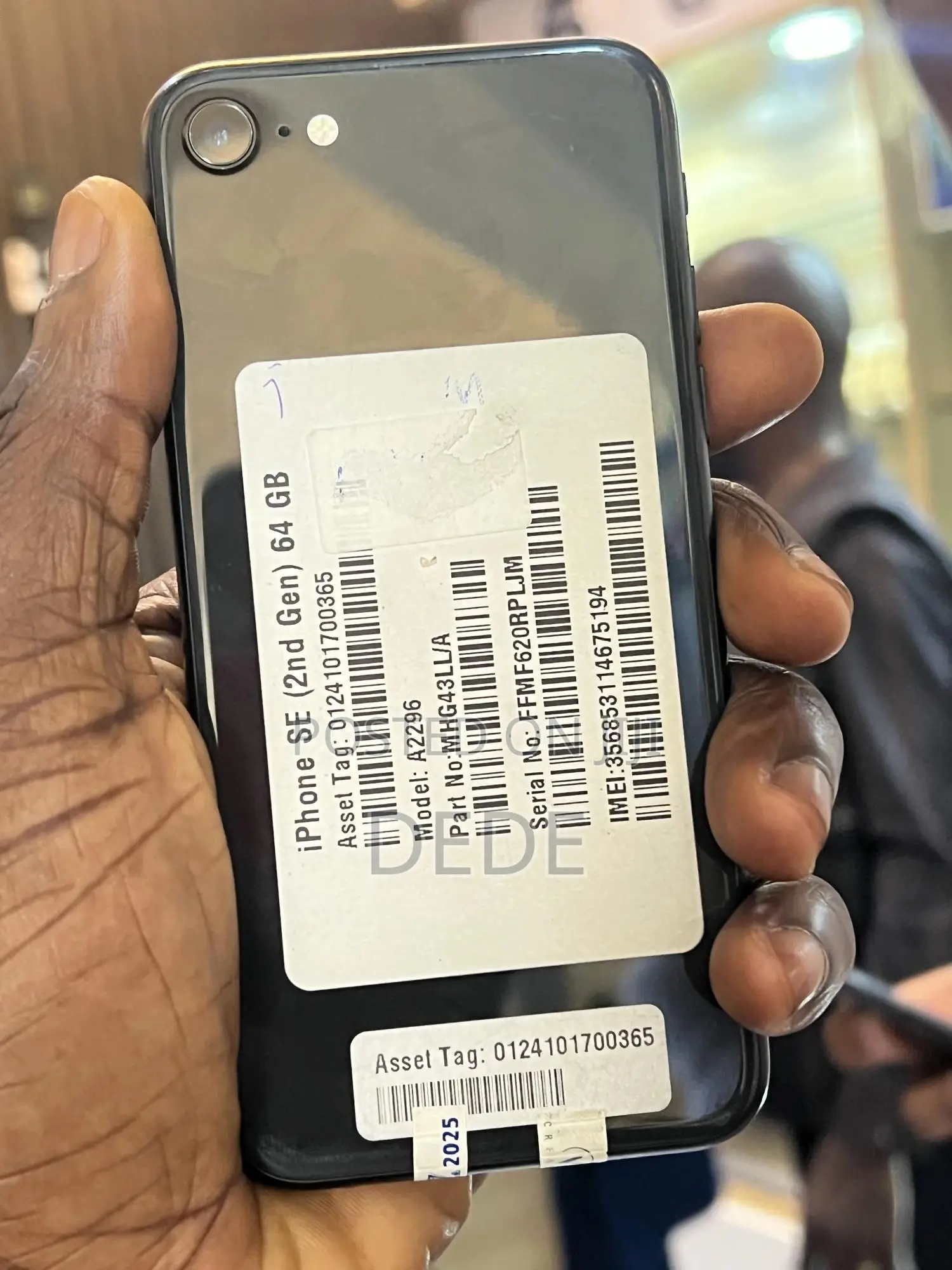 Apple iPhone SE 64 GB Black