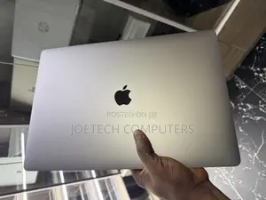 Laptop Apple MacBook Pro 2019 16GB Intel Core i7 SSD 512GB