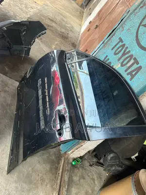 2019- 2023 Toyota C-Hr Door Passenger Side Front Complete
