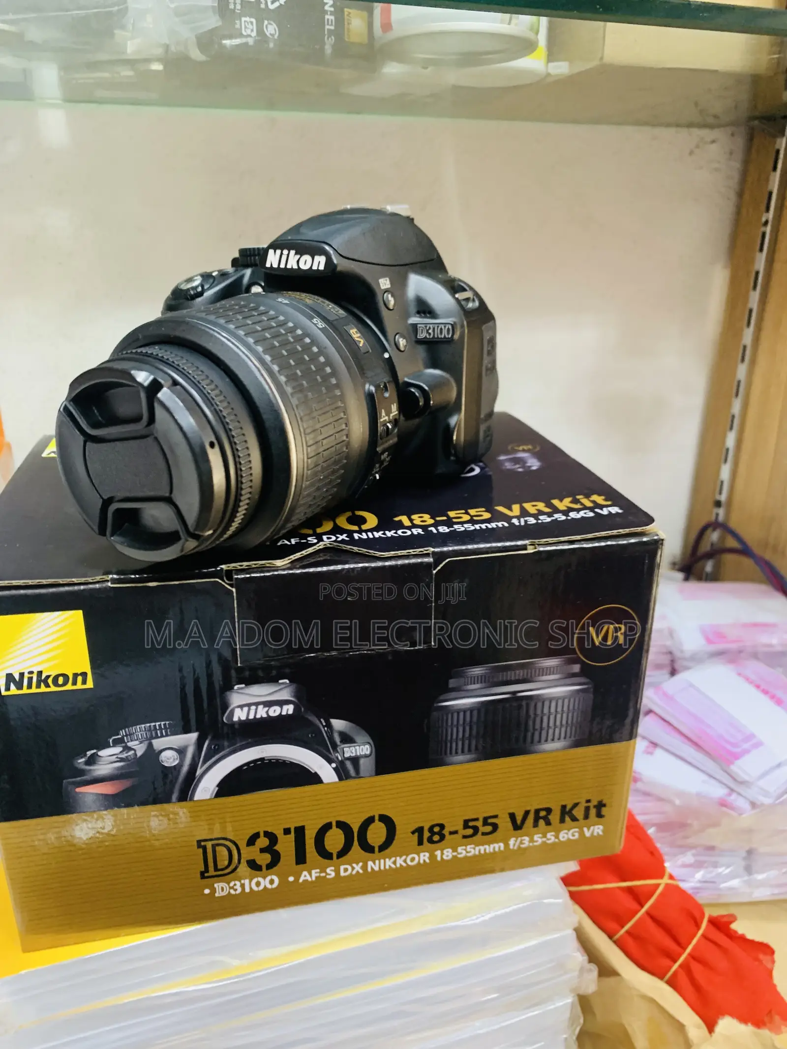 Nikon 3100