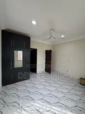 2bdrm Apartment in Amrahia, Frafraha for rent