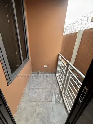 2bdrm Apartment in Amrahia, Adenta for rent
