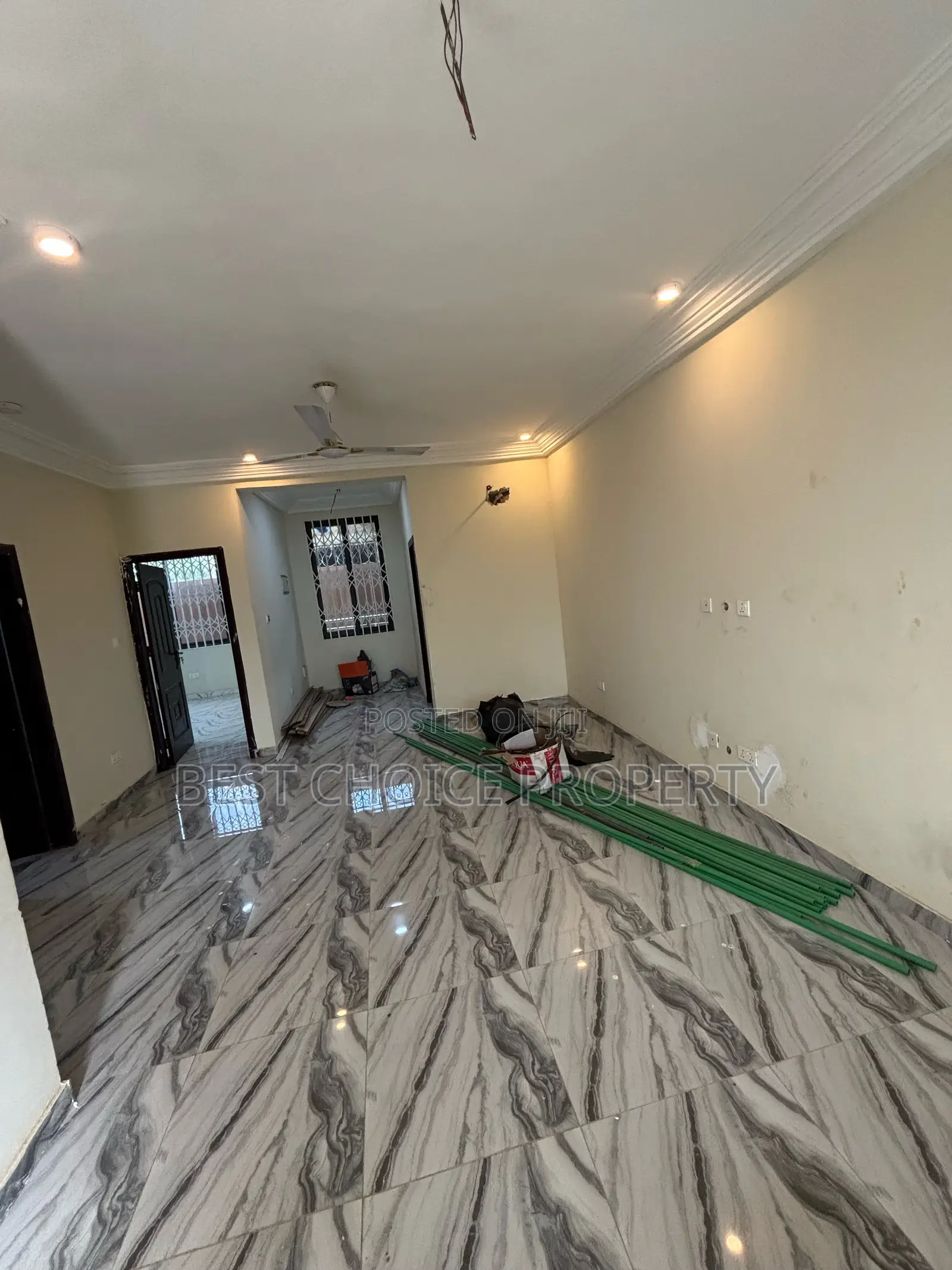 2bdrm Apartment in Amrahia, Adenta for rent