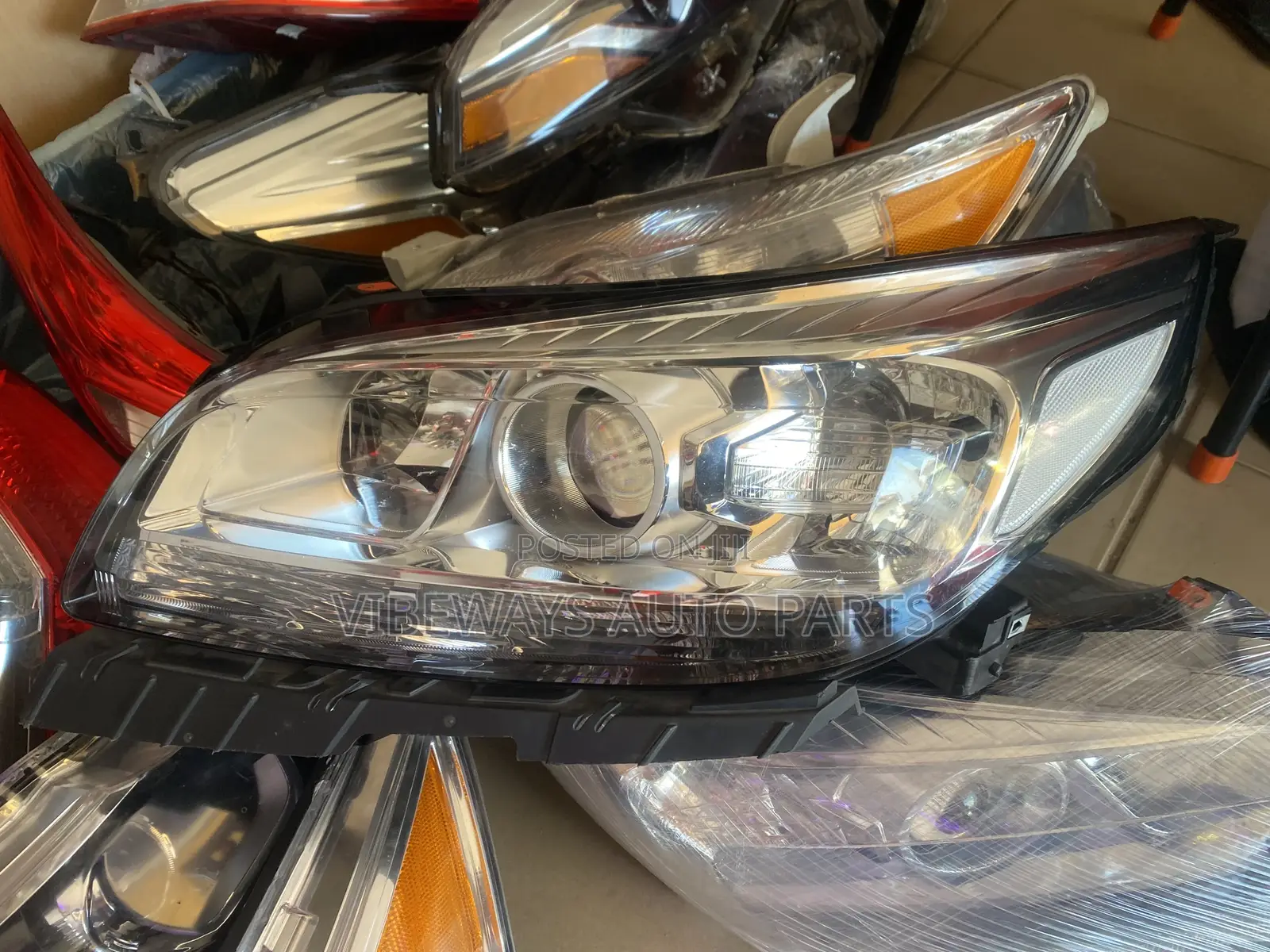 Chevrolet Malibu 2013-2016 Headlight Used