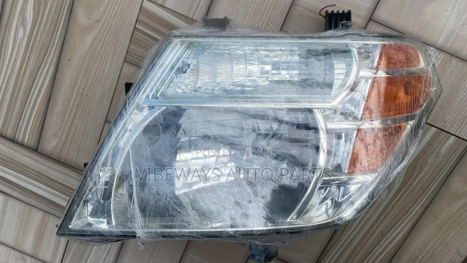 Nissan Pathfinder 2008- 2012 Headlight Used