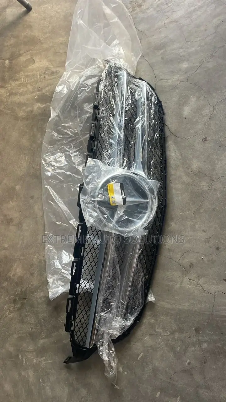 Front Bumper Grill For Benz C Class W205/C200 2014-2018