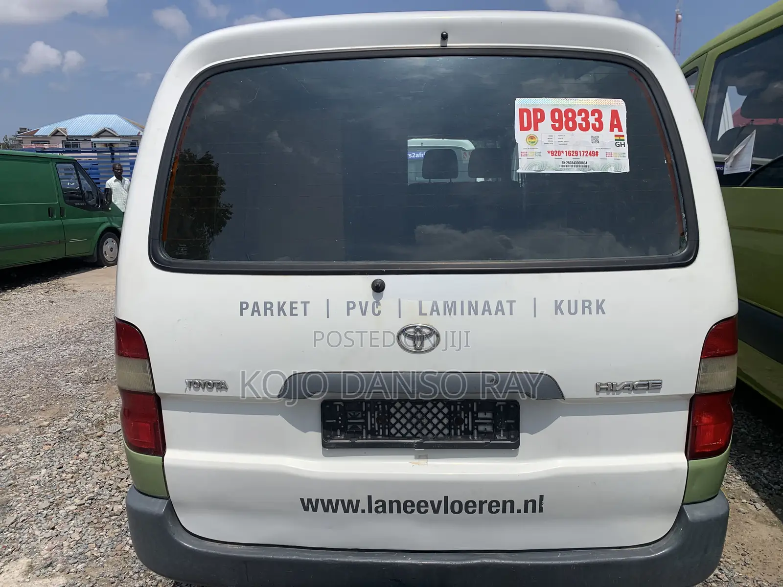 Toyota HiAce 2002 White