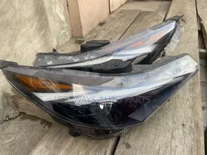 Hyundai Elentra 2021-2023 Original Headlights Used