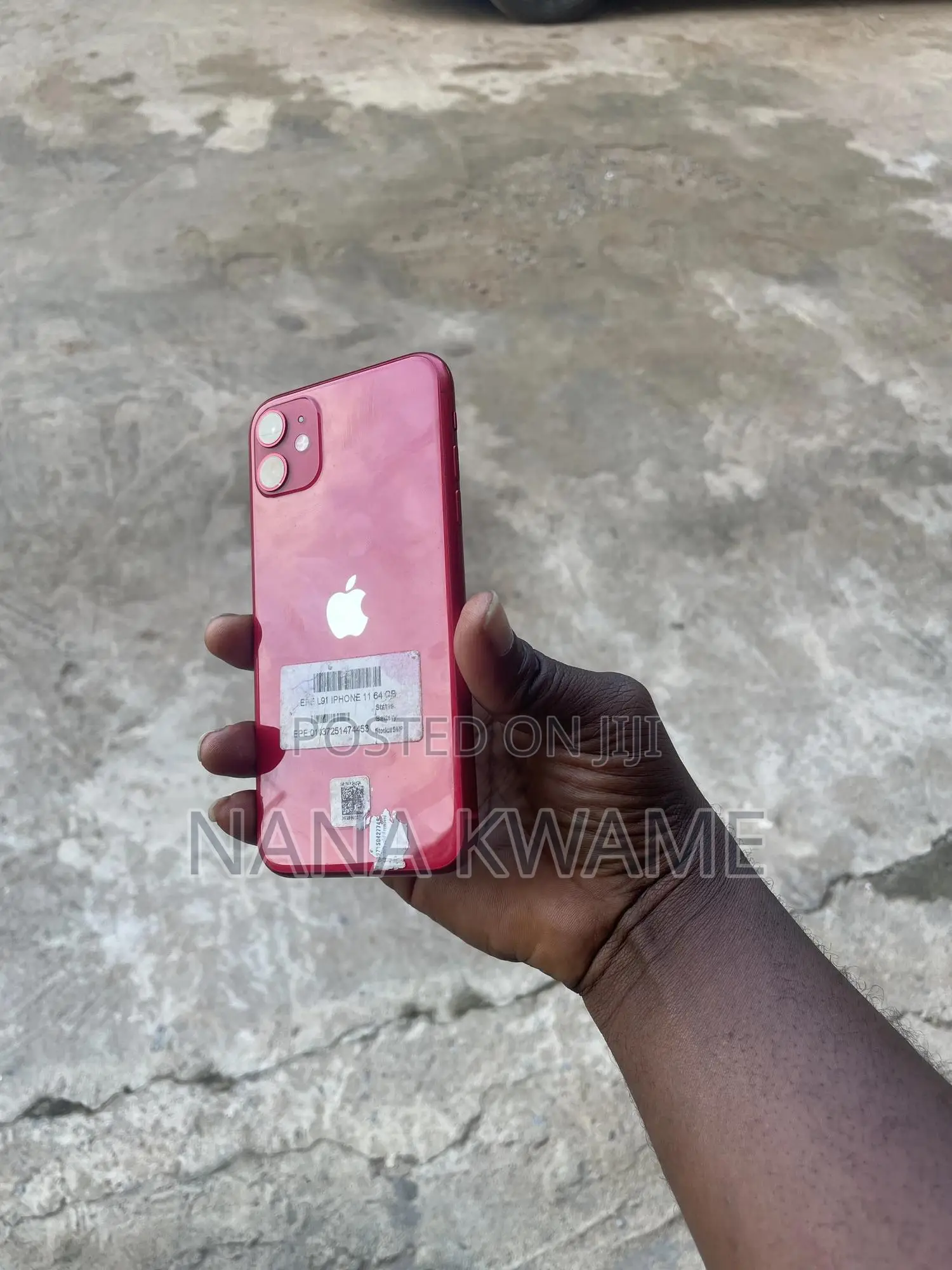 New Apple iPhone 11 64 GB Red