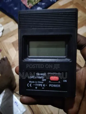 Digital Thermometer