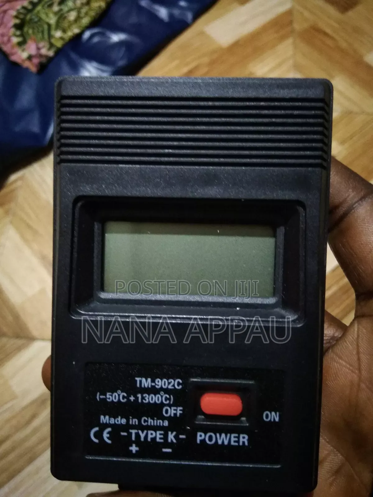 Digital Thermometer