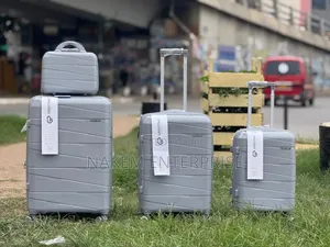 Custom High-Quality Pp Travelling Suitcase With Carry-On