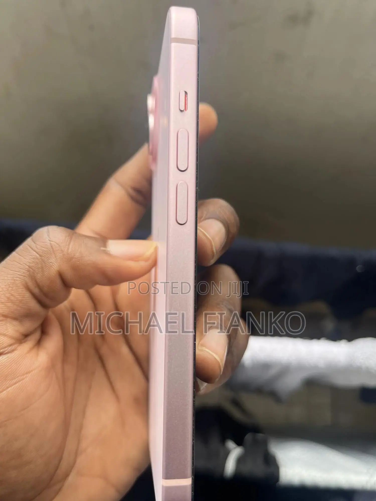 Apple iPhone 15 128 GB Pink