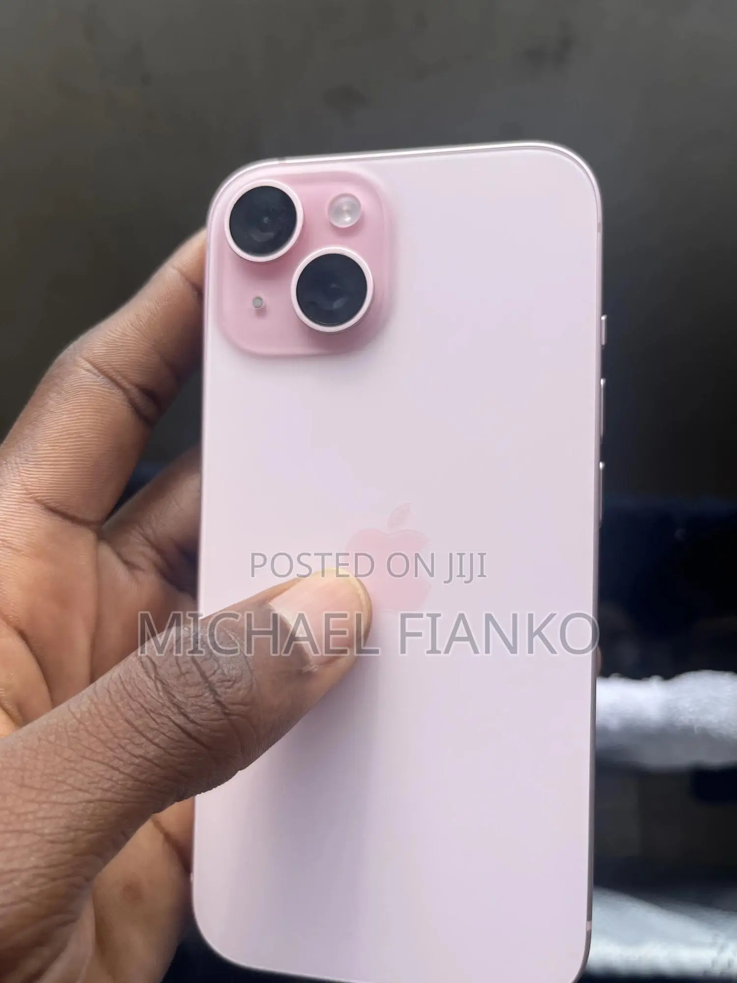 Apple iPhone 15 128 GB Pink