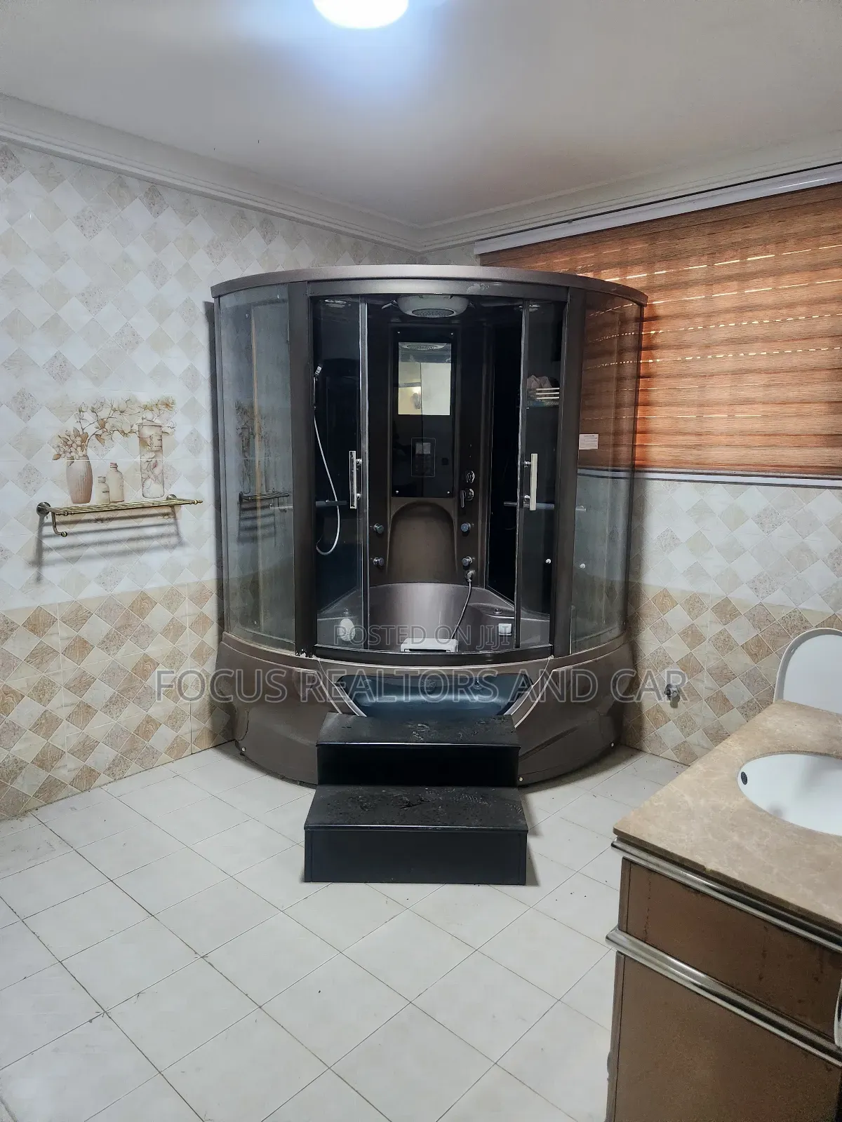 4bdrm House in Tema Metropolitan for sale