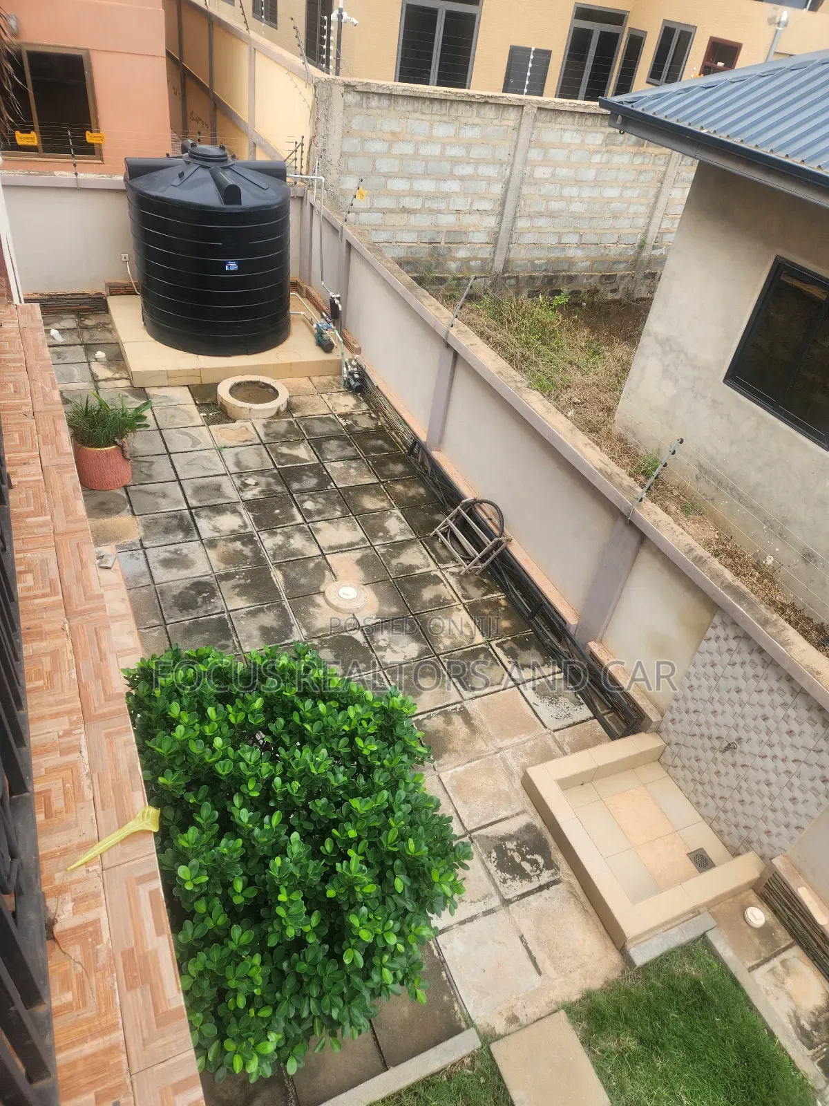 4bdrm House in Tema Metropolitan for sale