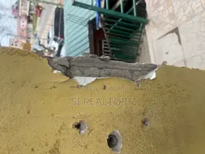 12bdrm Apartment in Community 18, Lashibi for sale