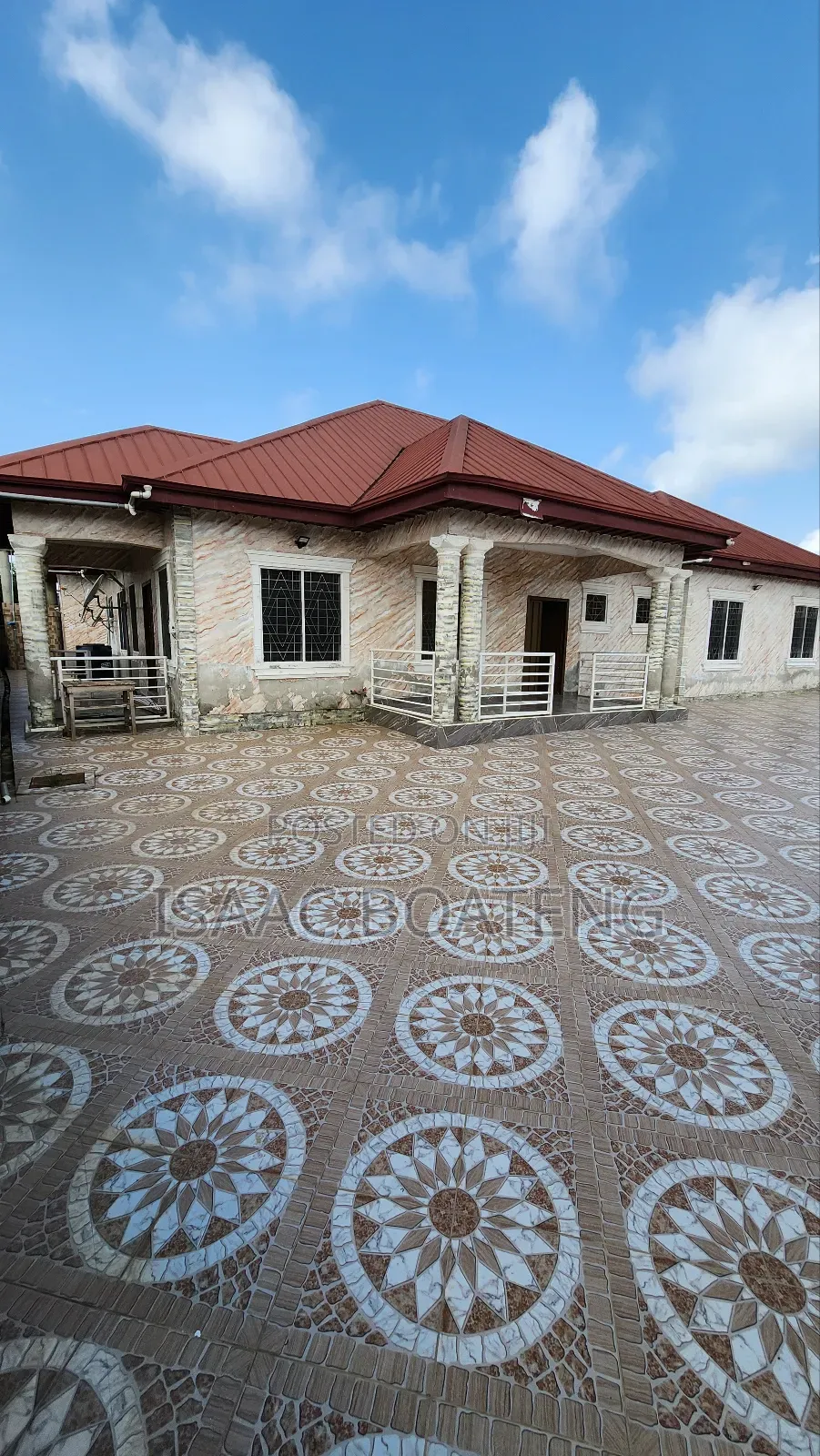 5bdrm House in Happy Street Estate, Ejisu-Juaben Municipal for sale